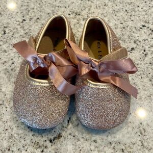 Toddler girl shoes Felix and Flora size 7